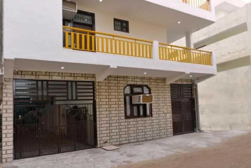 Hotel O Pop Royal Guest House Near Omaxe Celebration Mall Gurgaon